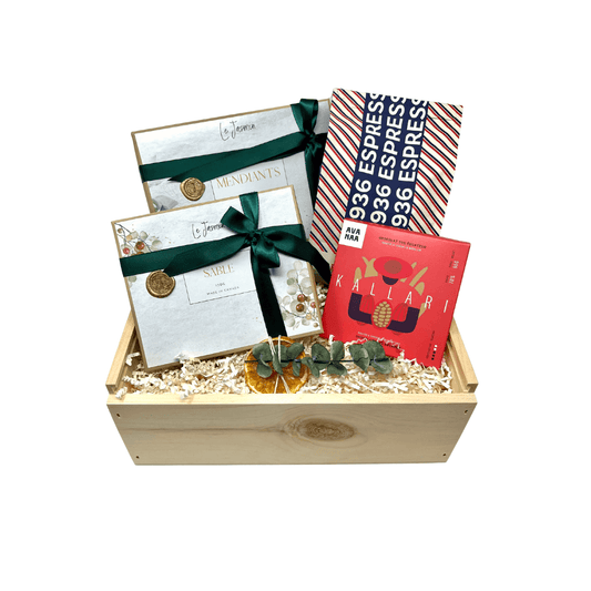 Gourmet Coffee Gift Basket with Espresso 100% Vegan Dark Chocolate Sable Cookies and Mendiants