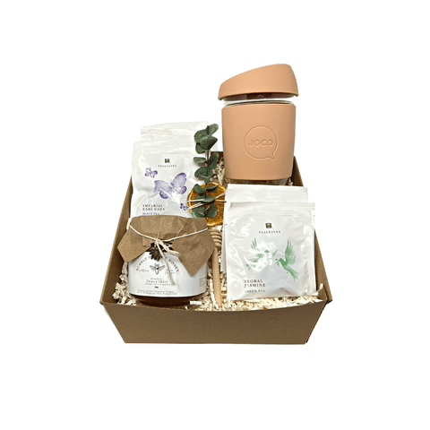 Luxury Tea basket with Sustainable Packaging Made In Canada with Earl Grey Tea and Floral Jasmine Green Tea and Organic Canadian Made Honey